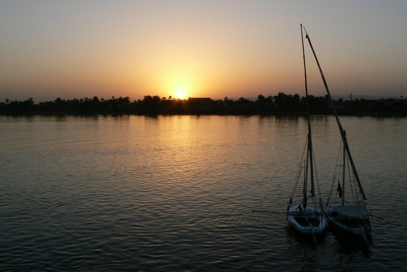 58 Tramonto sul Nilo